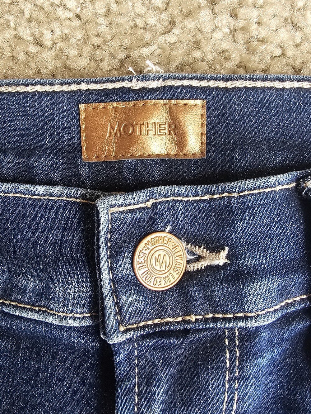 NWOT Mother Size 27 High Waisted Runaway Slim Flare Jeans In Teaming Up Wash - Picture 6 of 10